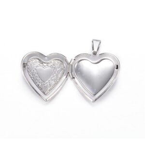 Alternative view of RVS - Locket, Heart