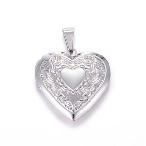 RVS - Locket, Heart