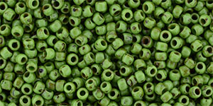 Toho, 11/0 - HYBRID Opaque Mint Green - Picasso